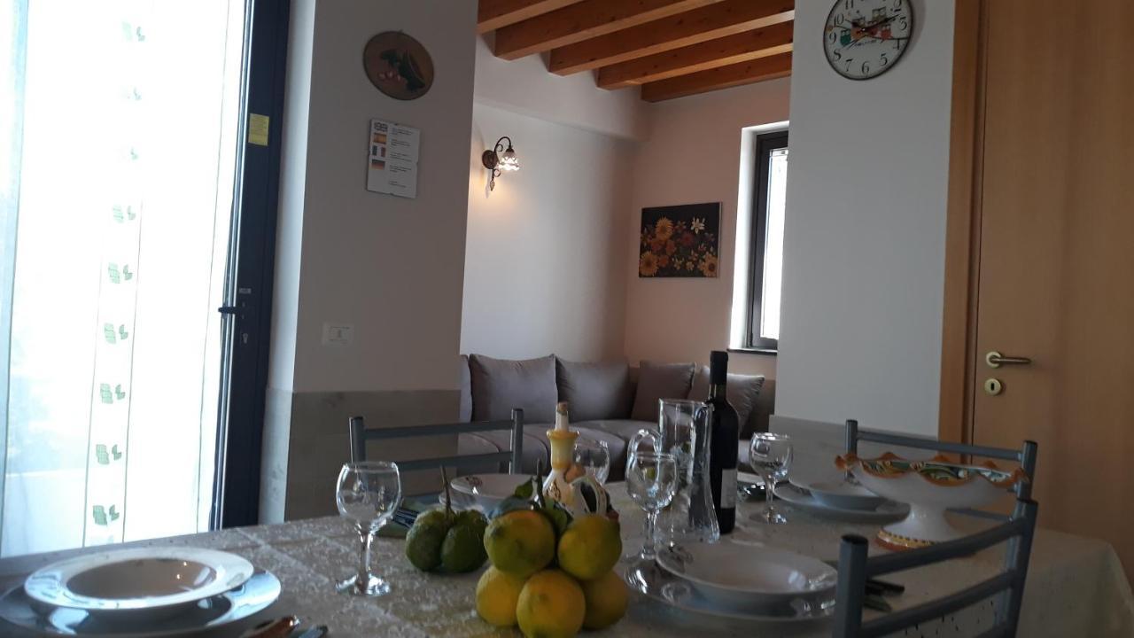 Villa Profumo Di Zagara Acireale Exterior foto